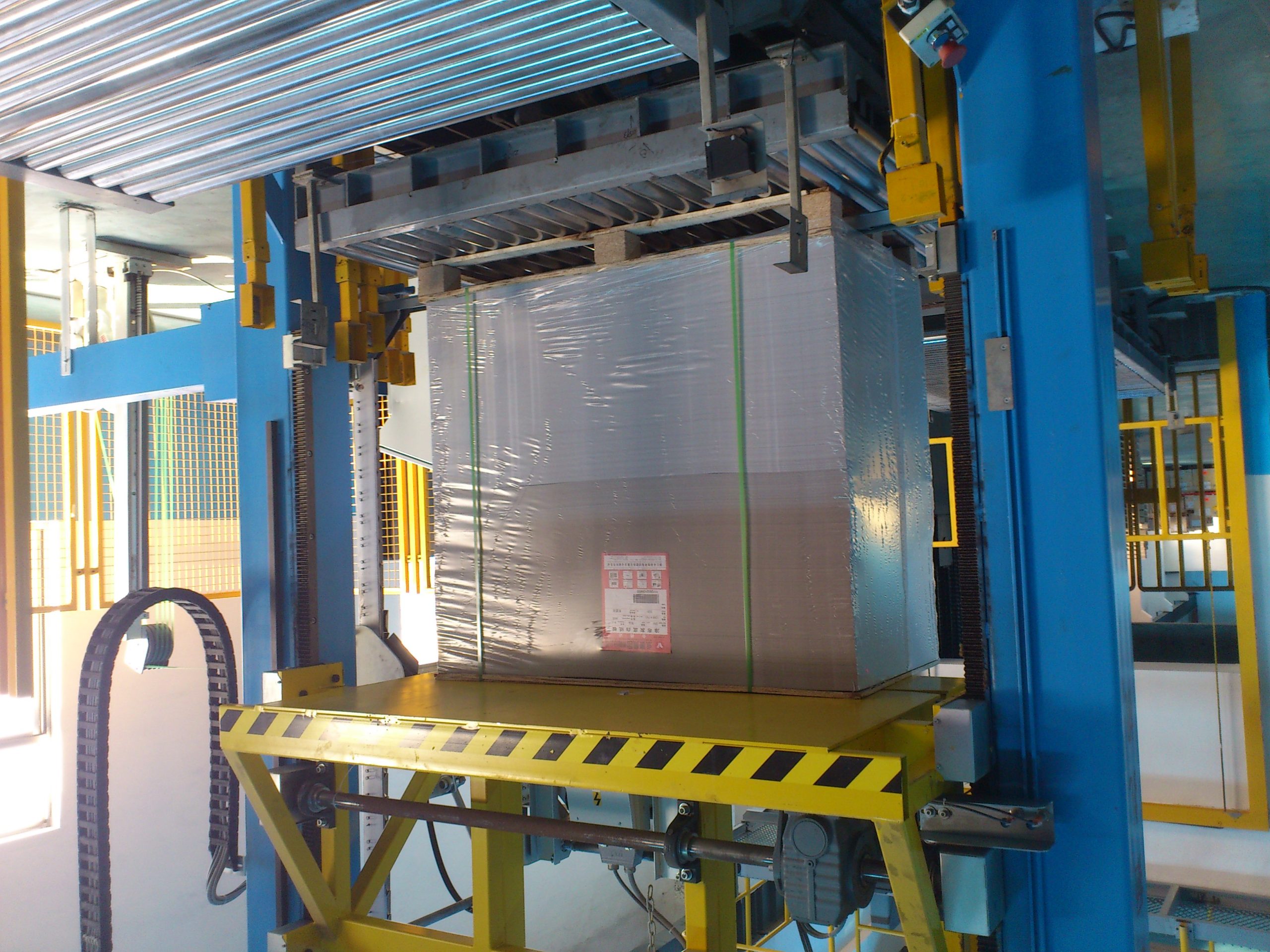 Grade A Greyback Cardboard (250g, A4 size) – 50 packs.